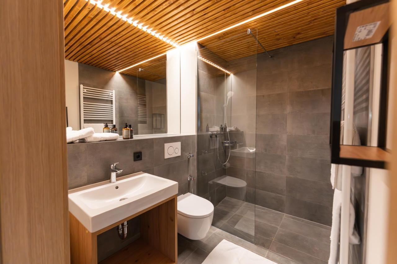 Living Rain Aparthotel Rain  Buitenkant foto